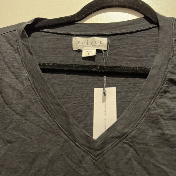 BNWT Comfy shirt - Picture 2 of 2